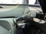 ガラスコーティングも施工可能です。費用は30.000円から承っております。※車種により価格が変わる場合がございます。その他オプションも取り揃えておりますので、商談担当にお申し付けください。