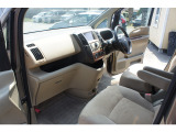 セレナ 2.0 20G 4WD 4WD・フリップダウンモニター