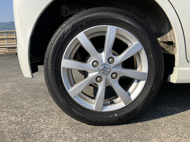 スズキ ワゴンRスティングレー X の中古車詳細 (76,000km, ホワイト