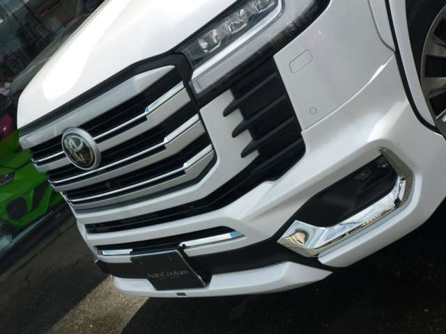 トヨタ ランドクルーザー300 3.3 ZX ディーゼル 4WD サンルーフ ナビ