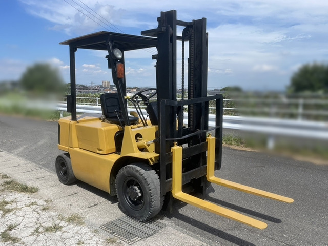 三菱ロジスネクスト エンジンフォークリフト 2トン FD20 軽油 3mマスト