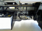 タイヤ止め2個 左シャシ中央工具箱 シャーシは 錆止め/マフラー塗装 仕上げに力を入れています。
