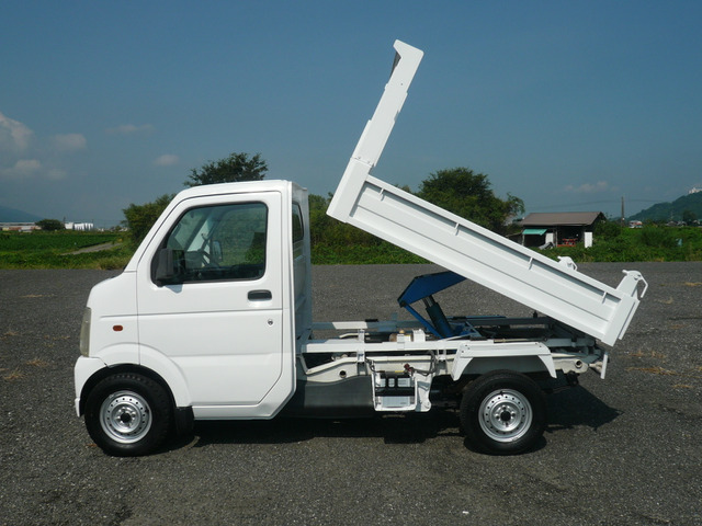 事故　現状車　キャリートラック　ダンプ　５速MT　4WD　エアコン　パワステ　事故車 スズキ ダンプ キャリイトラック 深底ダンプ・一方開 キャリイ スズキが軽トラック「キャリイ」「スーパーキャリイ」の一部仕様を変更
