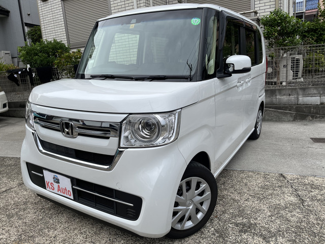 N-BOXL純正ナビ フルセグ Bカメラ付です。