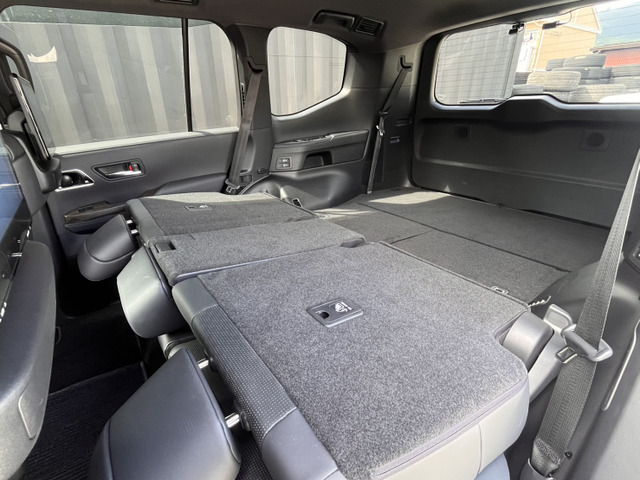 トヨタ ランドクルーザー300 3.5 ZX 4WD モデリスタKIT カー