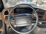 エコノライン  新車並行 1995年エコノライン 車中泊
