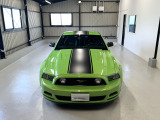 マスタング V8 GT パフォーマンスパッケージ 