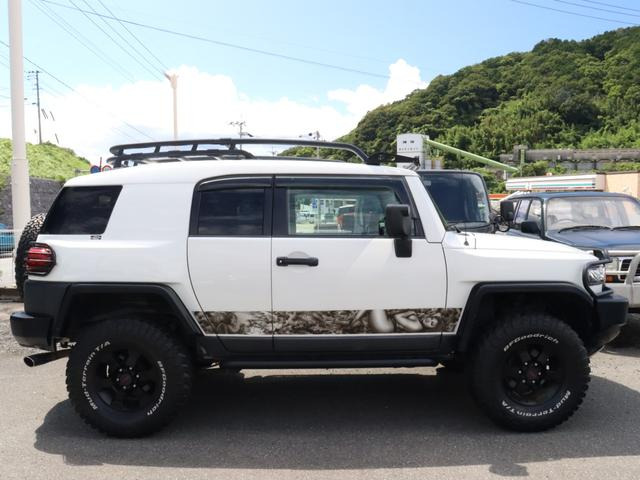米国トヨタ FJクルーザー 4.0 4WD トレイルチームエディション 左