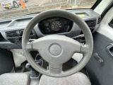 運転席エアバッグです。