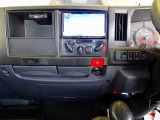 AC PS PW SRS ABS キーレス 左電格ミラー Aftermarketメモリーナビ/フルセグTV/DVD ETC アドブルー ターボ 車線逸脱警報装置 衝突被害軽減ブレーキ アイドリングストップ フォグランプ