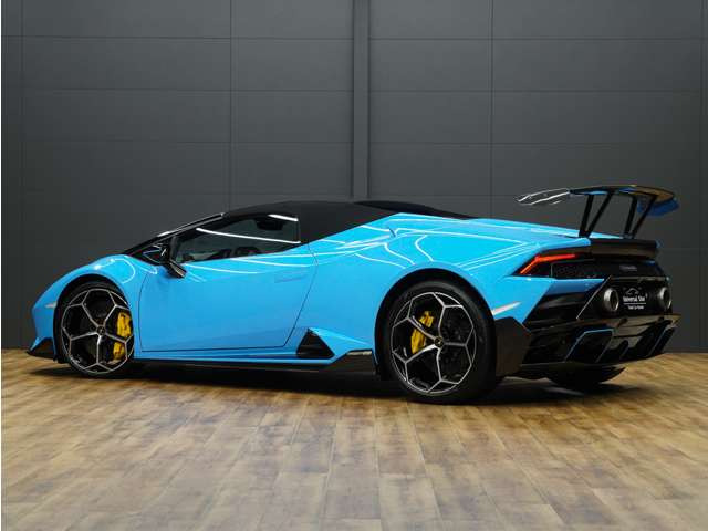 ランボルギーニ　ウラカン　オイルエレメント 高品質新品　lamborghini huracan オイルフィルター ランボルギーニ ウラカン エンジンオイル、フィルター交換 点検 整備
