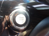 エンジンスタートはプッシュ式。