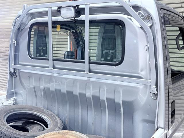 や*だ様 4WD 軽トラック シルバー や*だ様 4WD 軽トラック シルバー 軽トラック シルバー」の中古車を