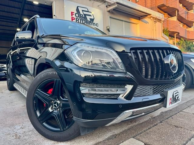 GLクラスGL350 ブルーテック 4マチック レザーエクスクルーシブパッケージ 4WD3列シート  モールラッピング