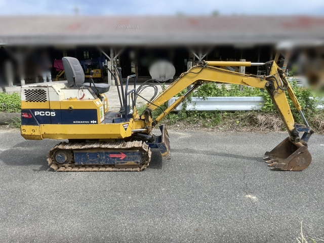 その他 コマツ 油圧ショベル PC05-6 軽油 稼働1571時間 の中古車詳細