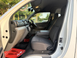 ご購入後、車検やもしものときの修理などのアフターサービスも行っております。提携整備工場があるので安心価格♪