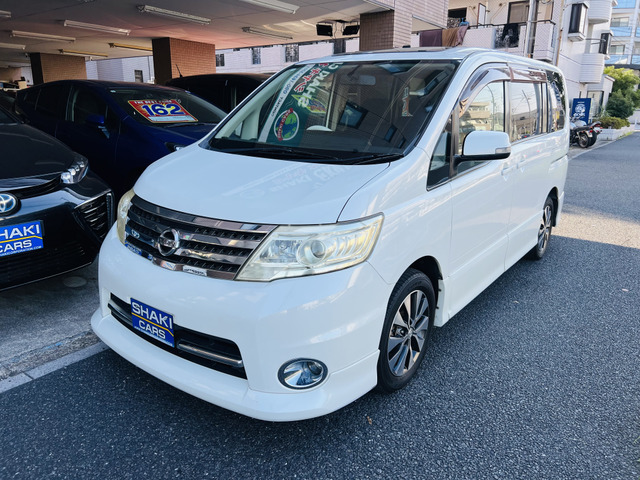 セレナ2.0 ハイウェイスター両側電動ドア AW ETC Bカメラ付