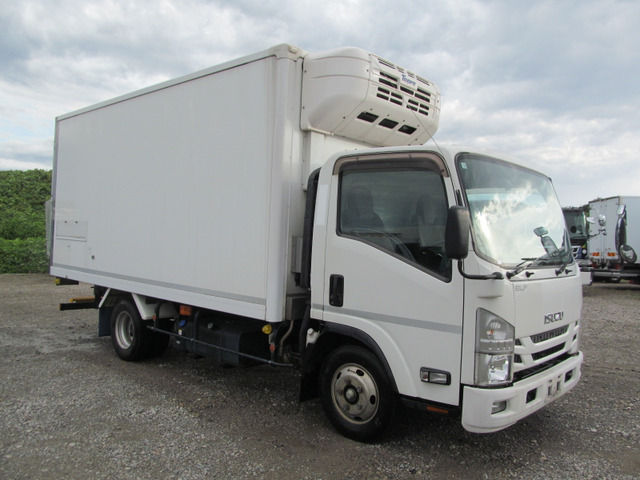 エルフ  荷室2ルーム可