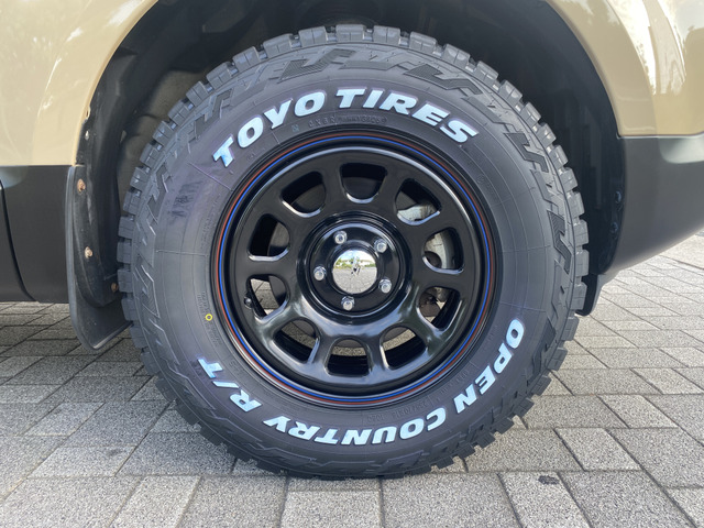 三菱 デリカD:5 2.4 シャモニー 4WD NEWペイント 新品タイヤand