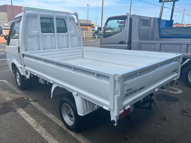 マツダ ボンゴトラック 2.2 DX ワイドロー 木製荷台 ディーゼル 4WD の