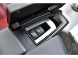【長年の知識と経験】当社スタッフは全員自動車業界20年以上のプロです。安心してどの様な事でもご相談ください、必ずどの様な事でも、お客様に一番良い解決策をご提案致します。