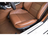 【消耗品交換含む】全車を対象に必要に応じて、消耗品交換一式を総額表示価格に含んでおります。(バッテリー、エンジンオイル、フィルター類、ワイパーゴム、エアコンフィルター、ドライブベルト、ブレーキパット)