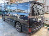 ヴォクシー 2.0 ZS 両側パワースライド 11インチ後席モニタ