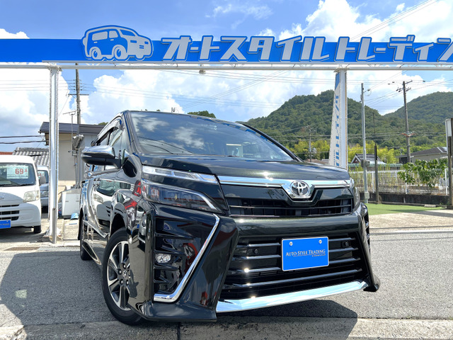 ヴォクシー 2.0 ZS 煌III 衝突軽減/両側パワスラ/純正ナビ/地デジ