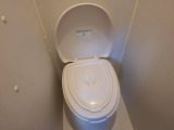 万が一の時に安心なポータブルトイレ!クレサナトイレの取り付けもお任せください!