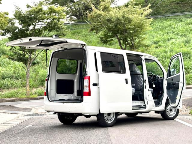 トヨタ タウンエースバン 1.5 GL 4WD 未使用車 寒冷地仕様 スマート 