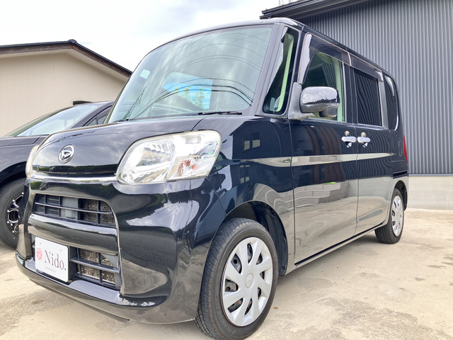 タント X 4WD 車内広々♪ナビ付き!
