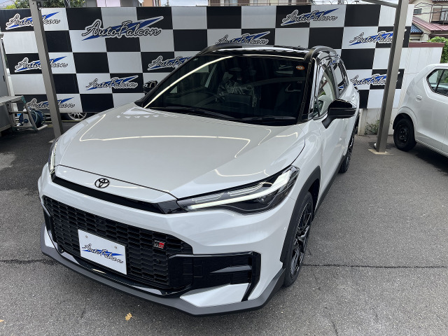 カローラクロス 2.0 GRスポーツ E-Four 4WD パノラマルーフ GR専用レッドブレーキ