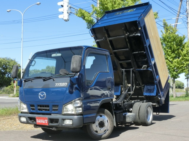 タイタン 4.8 ダンプ フルワイドロー ディーゼル 2tダンプ 4WD 全低床