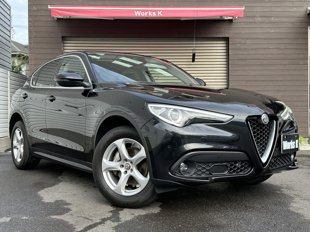ステルヴィオ 2.2 ターボ ディーゼル Q4 スプリント 4WD 1オーナー 純正ナビ Bカメラ...