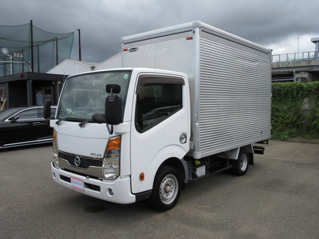 日産 アトラス 