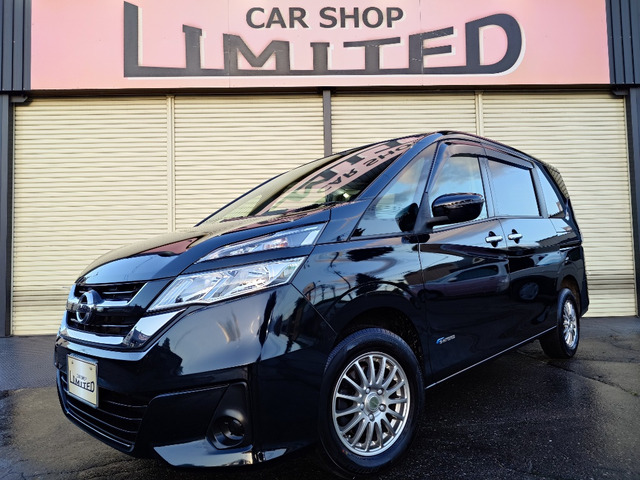 セレナ2.0 B 4WD横滑り防止機能 Cコントロール