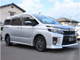 ヴォクシー 2.0 ZS 4WD 車検整備付 9.3Mキロ ウェルキャブ車