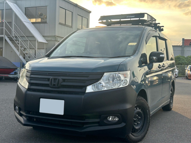 ステップワゴン2.0 G インターナビ コンフォート セレクション