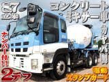 いすゞ ギガ ミキサー車