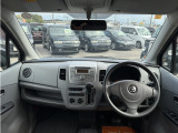 お車の事なら何でもご相談ください。私たちがしっかりサポートさせて頂きます。下取り、処分するお車、不動車がございましたらご相談ください。他店に負けないように頑張てます!!