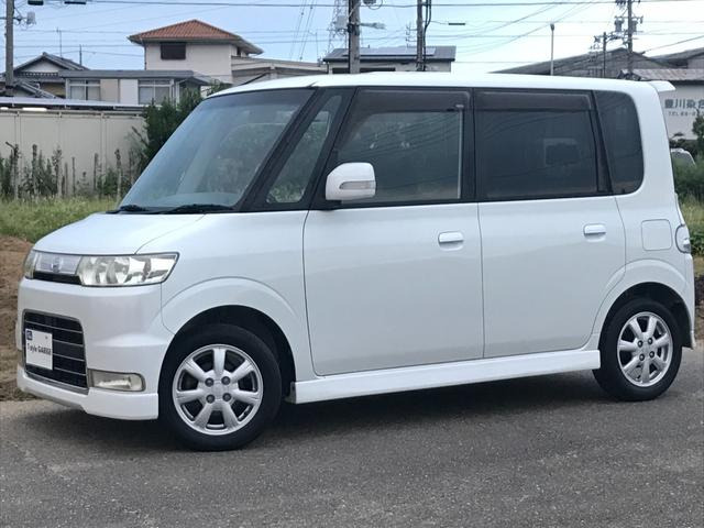 タントカスタムVSターボスマートキー HID MOMOハンドル