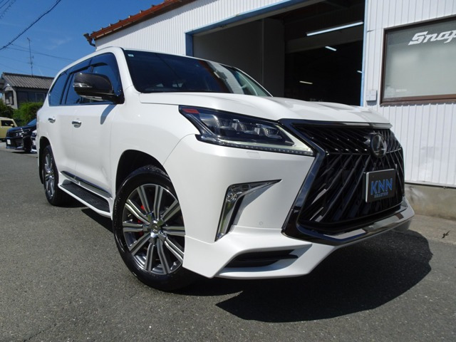 LX 570 4WD TRDエアロ リアエンター 全方位 黒革