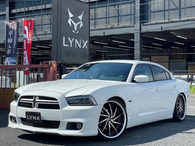 チャージャーSXT黒革スエードコンビシート 車高調 ナビ