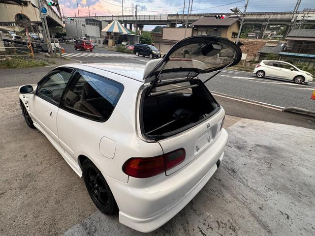 ホンダ シビック EG6 5速 社外エアロ 社外エキマニ エンジンカバー再