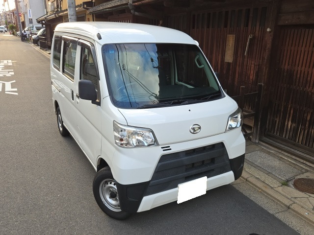 ２４年式の軽貨物車！Ｓ３３１Ｖ　ハイゼットカーゴ　ＤＸ　切替４ＷＤ　５速マニュアル　車検２年付！ ハイゼットカーゴ S331V 4WD オートマAT 平成24年式 車検付き ダイハツ