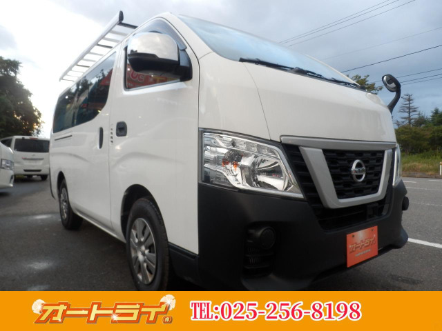 NV350キャラバン 2.5 DX ロング ディーゼル 4WD ETCナビバックカメラ5ドア4WD