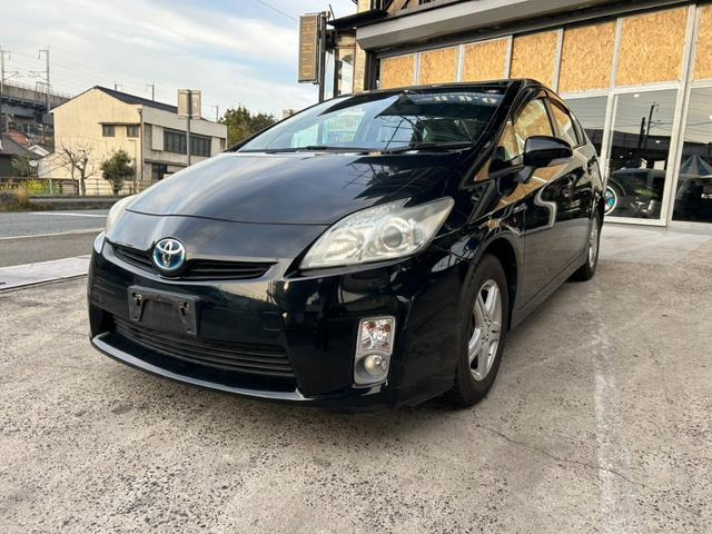 プリウス  ワンセグTV ナビ ETC付き エンジンスタートボタン バックカメラ付き