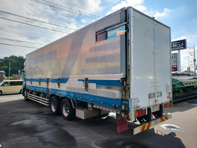 日野 プロフィア アルミウイング 7速MT ターボ の中古車詳細