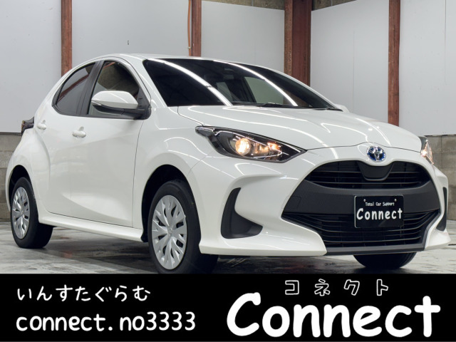 ヤリス1.5 ハイブリッド X E-Four 4WD純正ナビ Bカメ レーンキープ