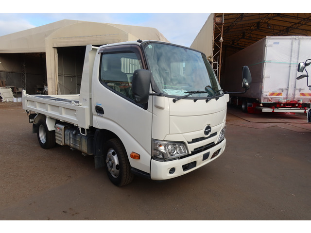 デュトロ低床ダンプ 積載1950kg